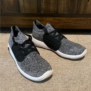 Under Armour Recharged Rush - Mens Size 12